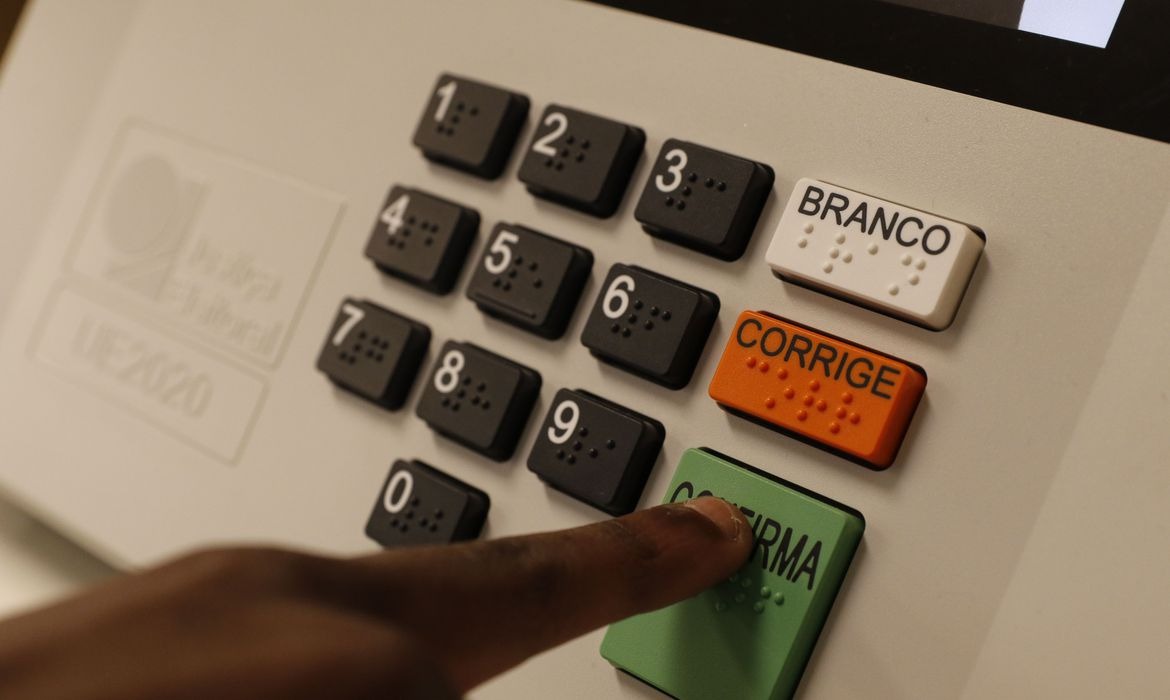 ELEIÇÕES 2022 | TCU diz que não encontrou irregularidades em urnas utilizadas no segundo turno