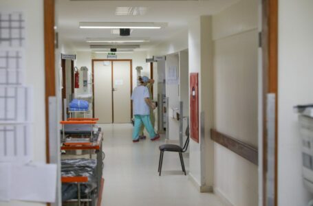 CONTRATOS PODERÃO SER RENOVADOS | Ibaneis sanciona lei que permite a continuidade de trabalho de profissionais temporários para a saúde
