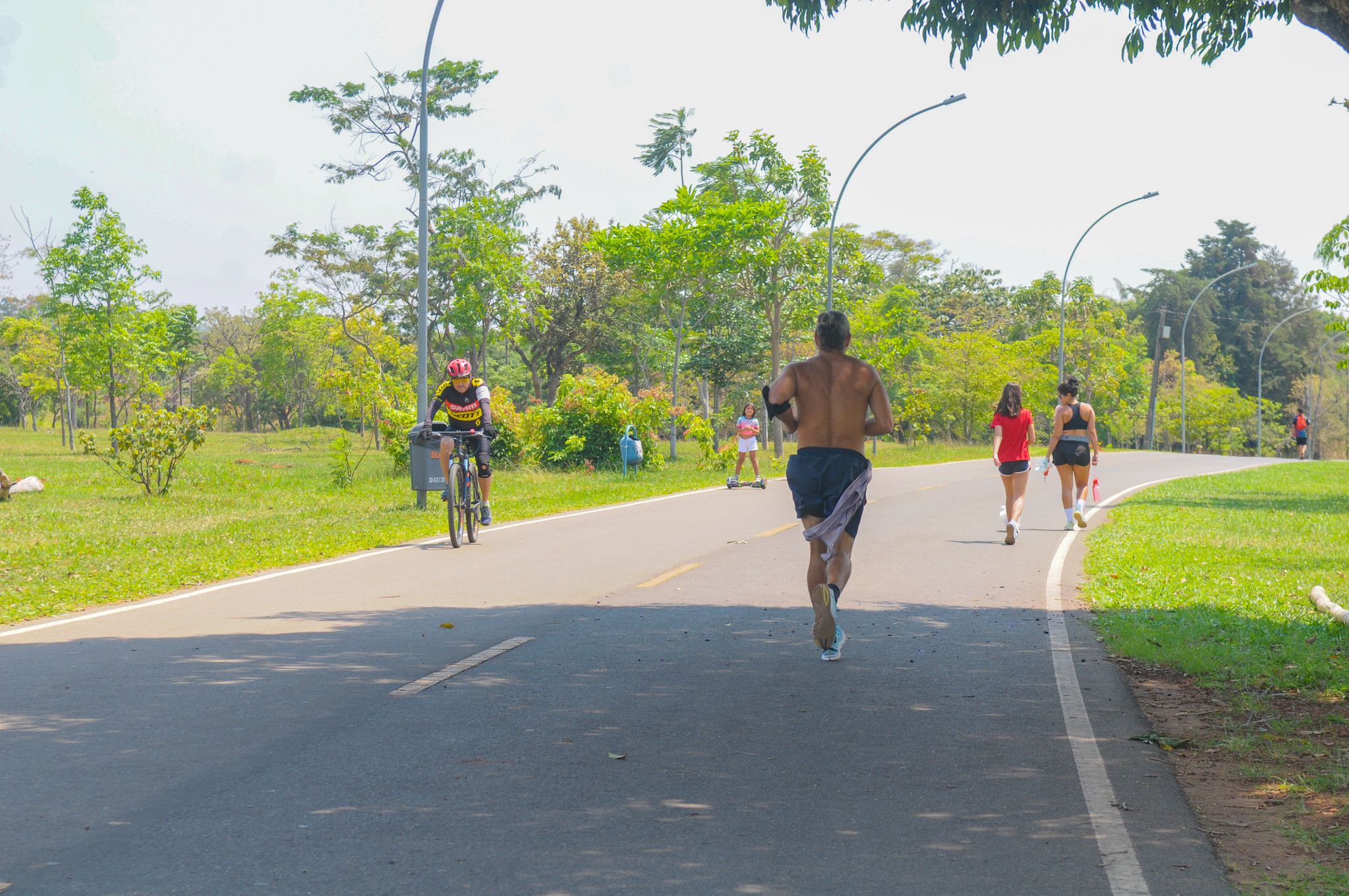 PONTO FACULTATIVO | Saiba o que abre e o que fecha no DF nesta sexta (9) devido ao jogo do Brasil