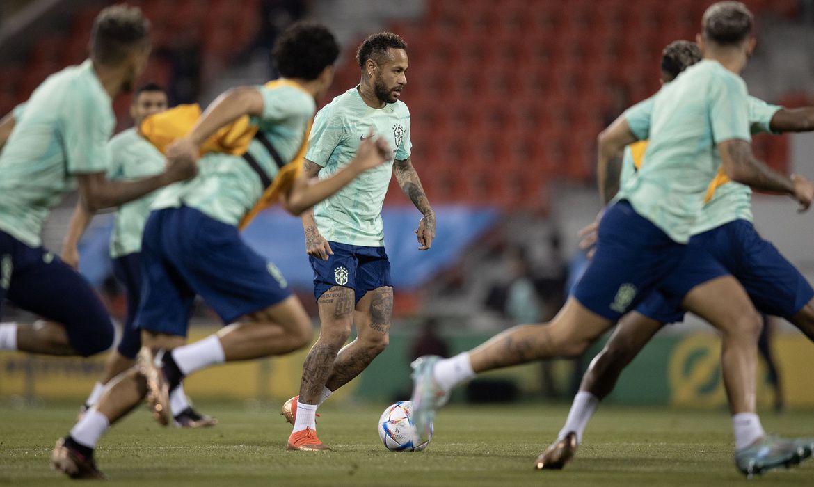 COPA DO CATAR | Com Neymar e Danilo recuperados, Brasil enfrenta a Coreia do Sul pelas oitavas nesta segunda (5)