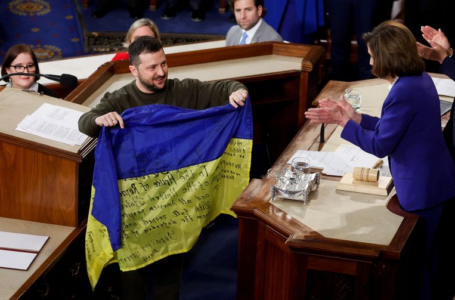 PACOTE DE AUXÍLIOS | Congresso dos EUA aprova ajuda bilionária para Ucrânia após visita de Zelensky