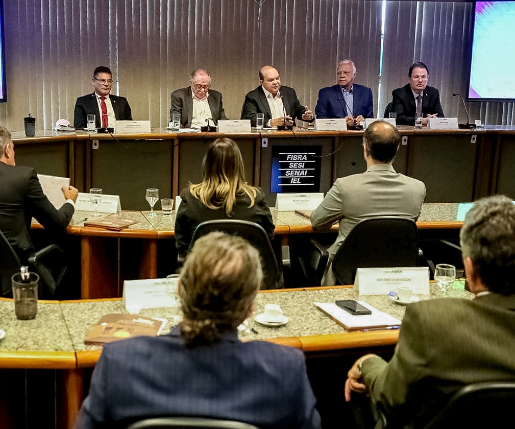 PARA ALAVANCAR A INDÚSTRIA NO DF | Governo Ibaneis planeja criar agência de investimentos