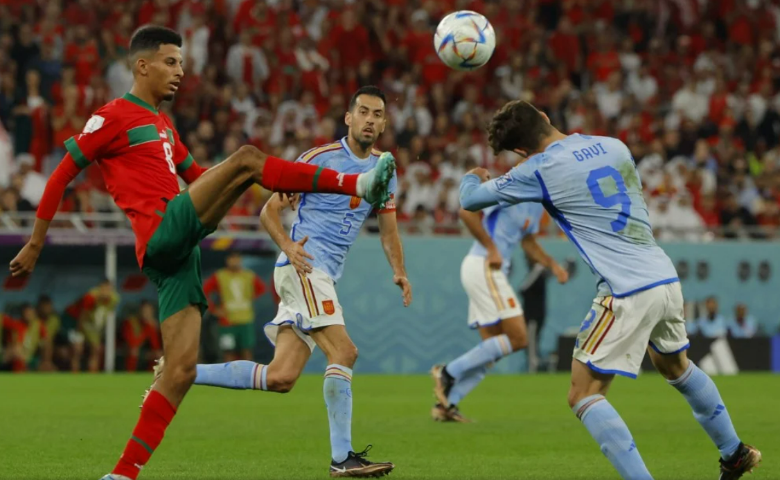 COPA DO CATAR | Marrocos despacha a favorita Espanha nos pênaltis e é o primeiro time árabe a chegar nas quartas de final de uma Copa do Mundo