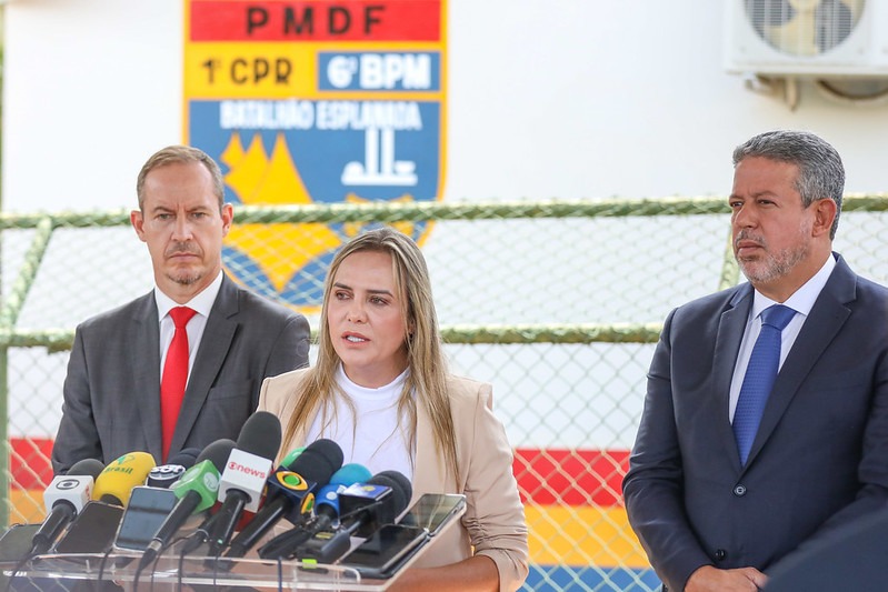 REFORÇO NA SEGURANÇA | Celina Leão anuncia que vai dobrar o efetivo de policiais do Batalhão da PMDF que atua na região da Esplanada dos Ministérios