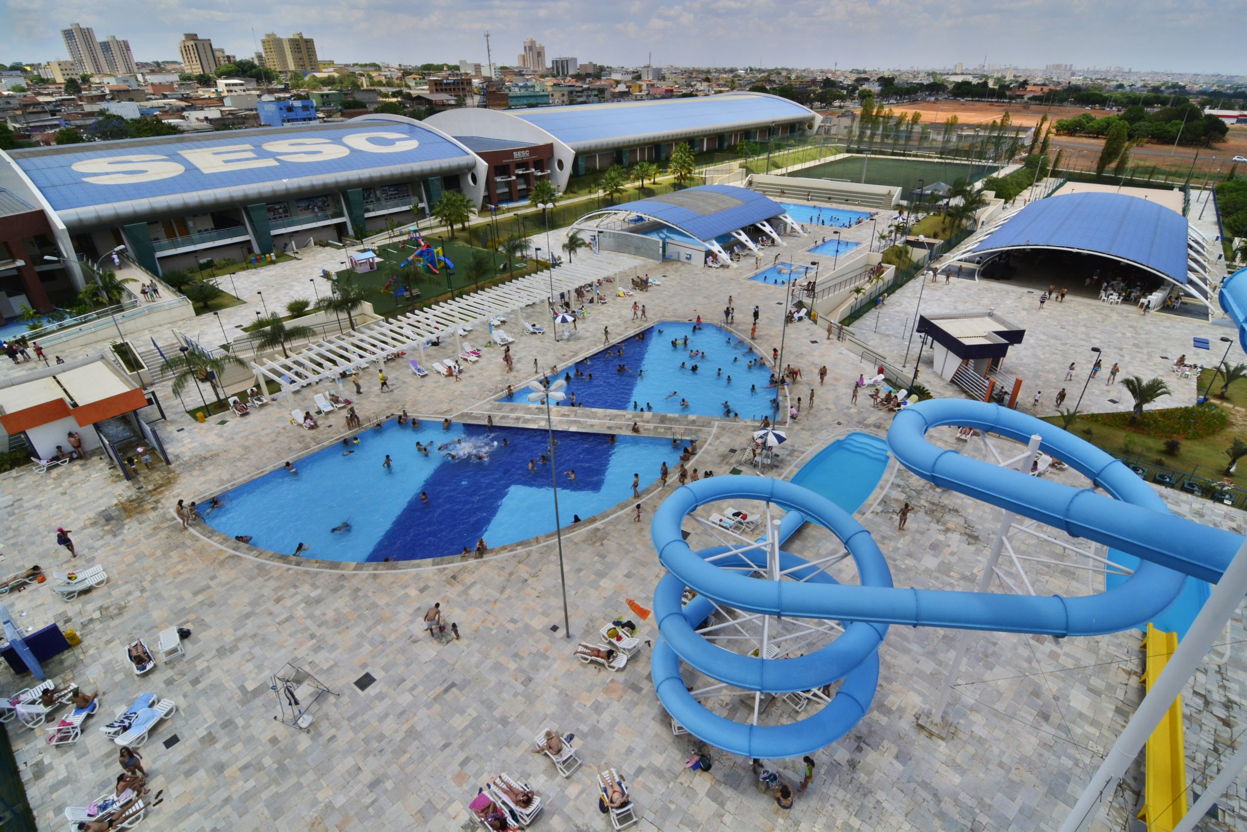 KID + SESC | Projeto oferece atividades esportivas e reforço escolar para crianças de 6 a 10 anos no contraturno das aulas