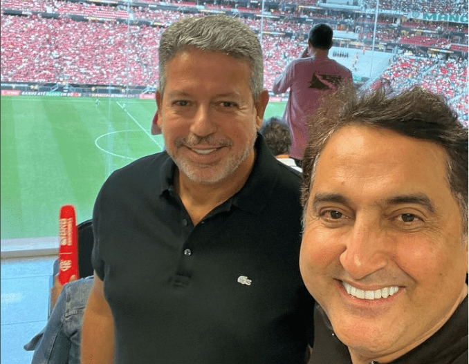 Foto dos deputados Gilvan Máximo e Arthur Lira