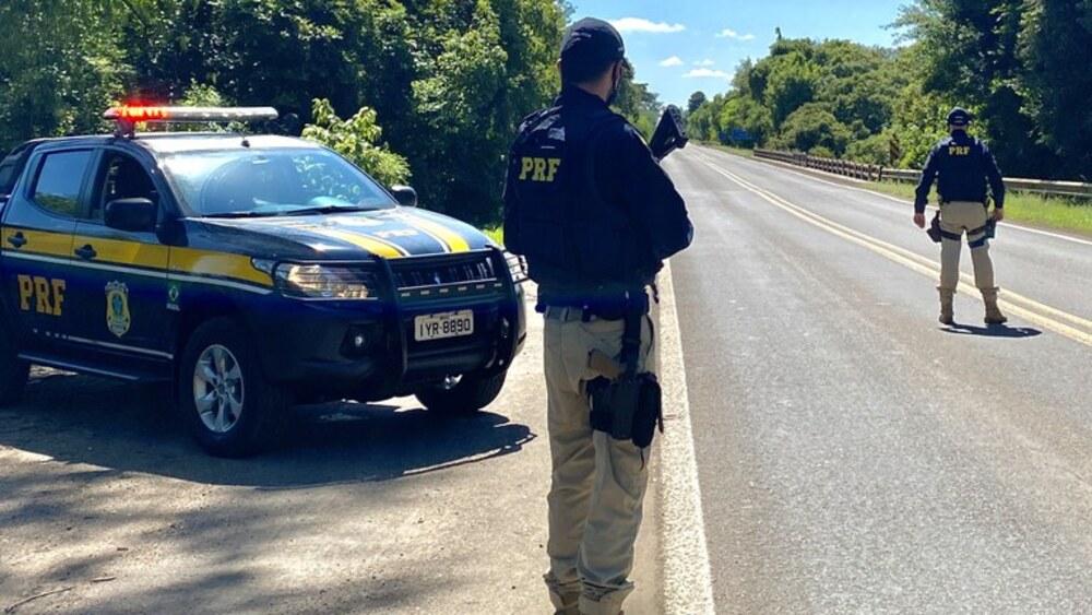 RODOVIAS FEDERAIS | PRF divulga que número de autuações aumentou 25% durante o ano novo em Goiás
