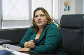 Foto da secretária de saúde 