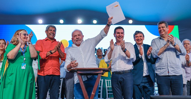 MINHA CASA, MINHA VIDA | Lula entrega 684 unidades habitacionais na Bahia e relança programa habitacional que foi a marca de seus governos