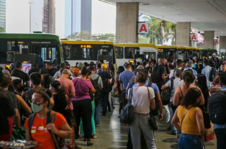 A MENOR TAXA DESDE 2015 | IBGE aponta que desemprego caiu para 9,3% em 2022