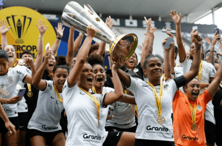 SUPERCOPA FEMININA | Corinthians goleia Flamengo e conquista bicampeonato