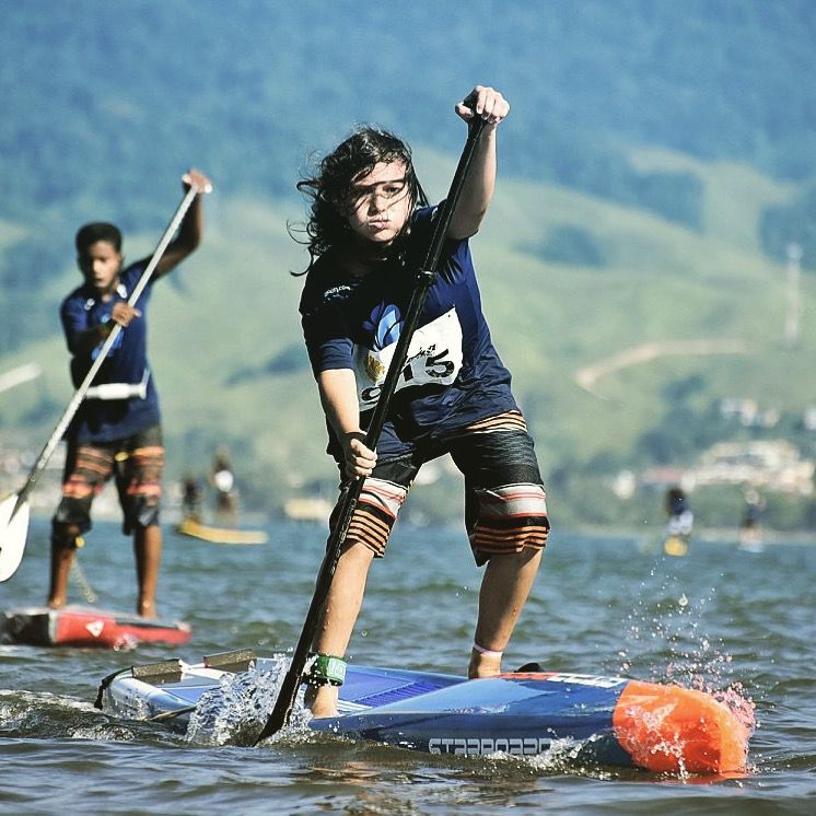 COMPETIÇÃO NO LAGO PARANOÁ | Pai e filho disputam campeonato Sul-Americano de wakesurf em Brasília