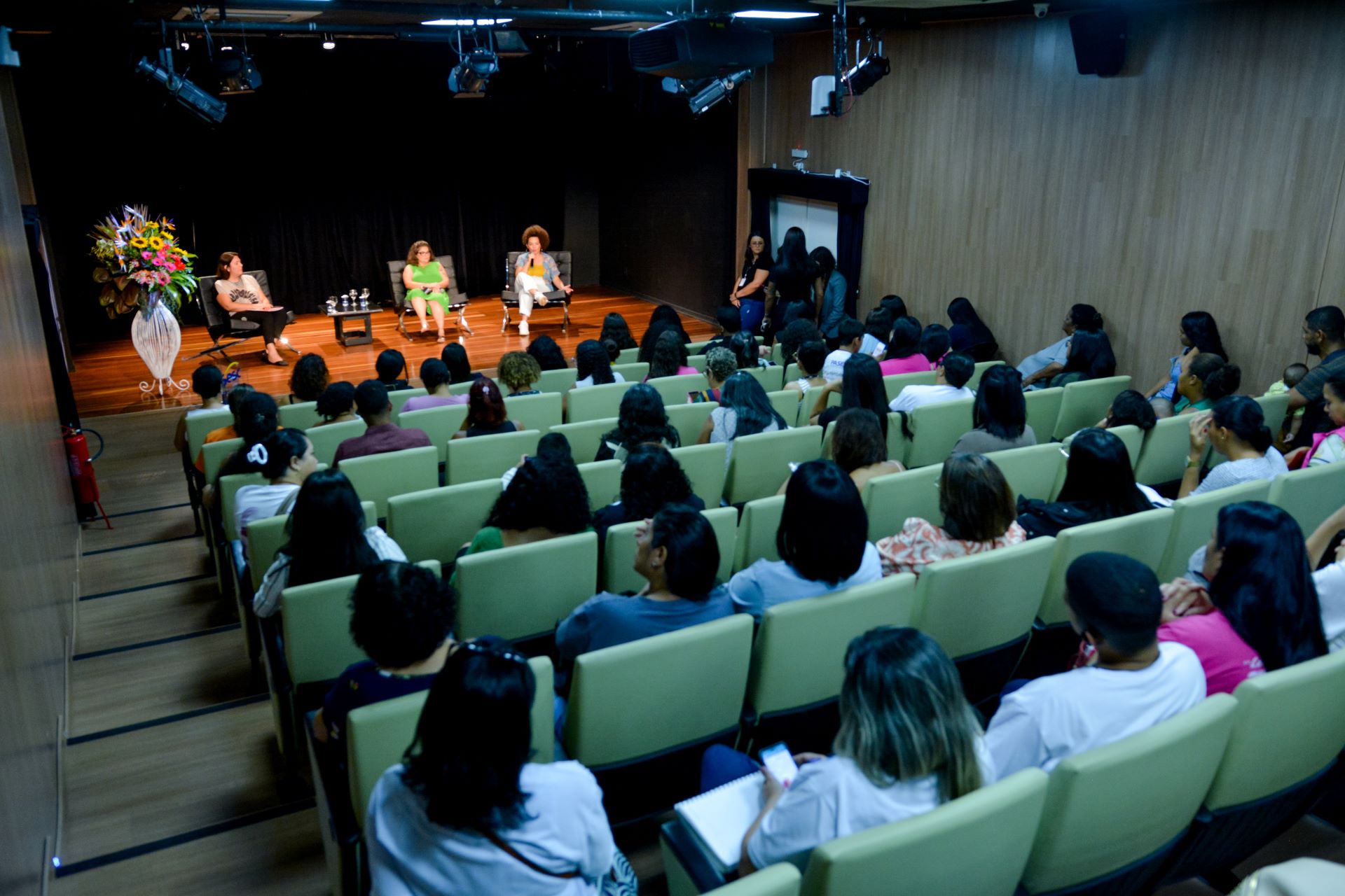 DIGNIDADE AMEAÇADA | Sesc-DF lança projeto inédito de combate à pobreza menstrual para mulheres em situação de vulnerabilidade social