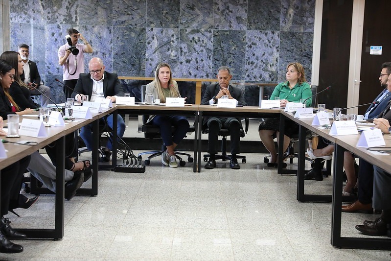 PARA ATENDER DEMANDAS EMERGENCIAIS | GDF destina R$ 74 milhões para a Secretaria de Saúde adquirir insumos e mobiliários com mais agilidade por meio do PdpasS