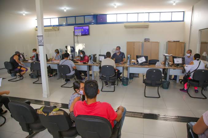 AGÊNCIA DO TRABALHADOR | Semana começa com 238 vagas de emprego com salário de até R$ 3 mil