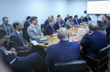 FORÇAS DE SEGURANÇA DO DF | Em reunião no Planalto, governo Lula apresenta proposta diferente do GDF e parlamentares reclamam nas redes sociais