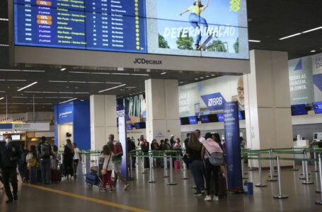 MERCADO EM RETOMADA | Brasil registra alta de visitação de turistas estrangeiros em 2023