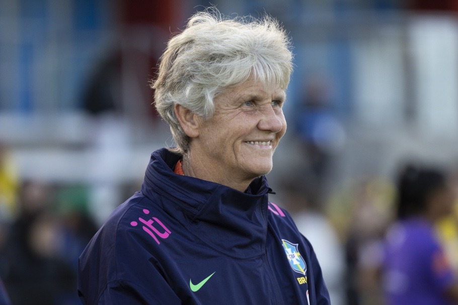 PRONTA PARA A 2º RODADA | Pia Sundhage diz que “chegou a hora de o Brasil vencer a França”