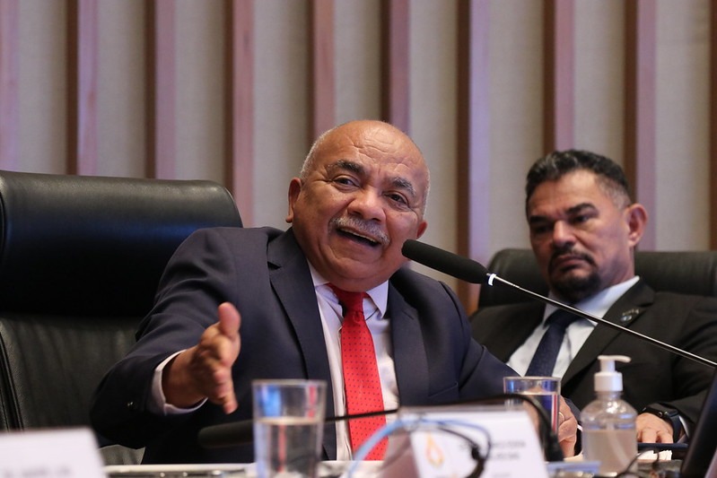 CPI DA CLDF | Chico Vigilante diz que Anderson Torres e Mauro Cid “vão ter que comparecer” em oitiva