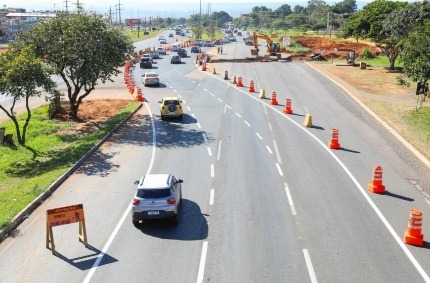 VIADUTO RIACHO FUNDO | EPNB terá desvio no fluxo de veículo a partir desta terça (4)