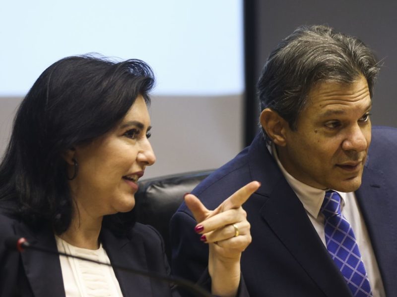 DEVIDO AO NOVO ARCABOUÇO FISCAL | Simone Tebet anuncia corte de R$ 2,6 bilhões no orçamento da Fazenda