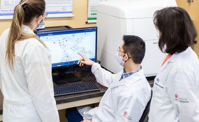 ENTRE 2021 E 2022 | Brasil teve queda de 7,4% na produção científica