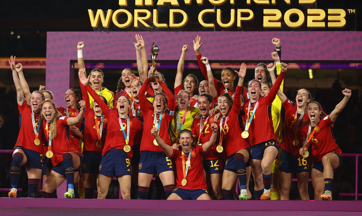 COPA DO MUNDO FEMININA | Espanha vence a Inglaterra e levanta a taça pela primeira vez