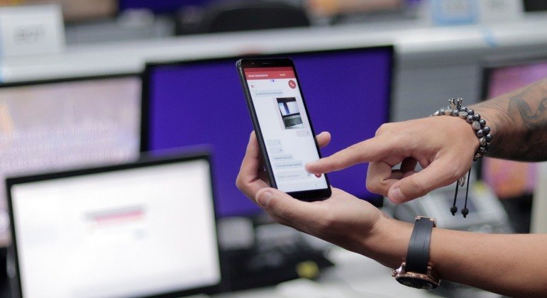 PROGRAMA VIVA FLOR | Criação de aplicativo que aciona delegacias em caso de violência doméstica é oficializado pelo GDF