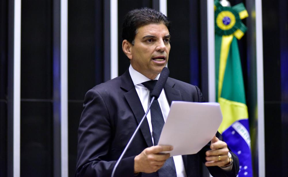 CAJADO TEVE QUE ENGOLIR O FCDF | Articulação do GDF e da classe política convenceu o Congresso a preservar o Fundo Constitucional do DF