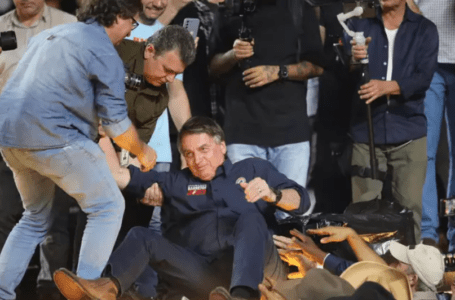 ANTES DE DISCURSAR | Bolsonaro leva tombo em Festa do Peão de Barretos