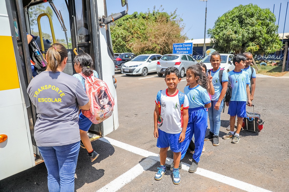 CAMINHO DAS ESCOLAS | GDF investe R$ 26 milhões na pavimentação de estradas rurais para diminuir tempo de viagem