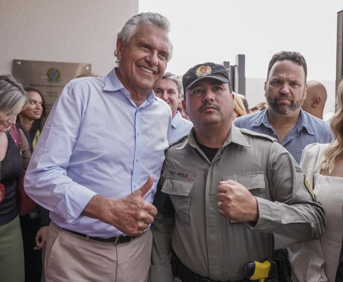 COMBATE À VIOLÊNCIA CONTRA A MULHER | Ronaldo Caiado entrega nova Delegacia da Mulher em Águas Lindas de Goiás