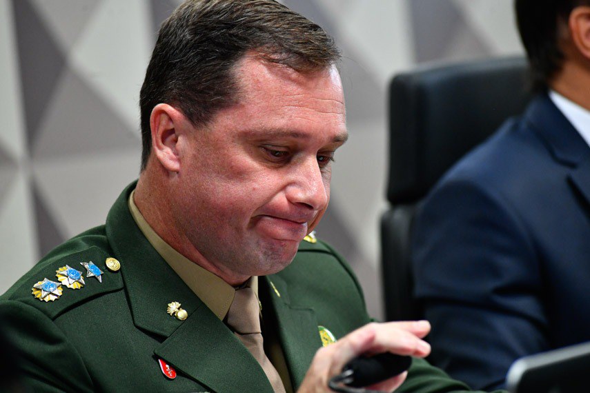 MAURO CID VAI ABRIR O BICO | Orientado por sua defesa, ex-ajudante de ordens de Jair Bolsonaro propõe delação premiada à PF; MPF e STF precisam aceitar