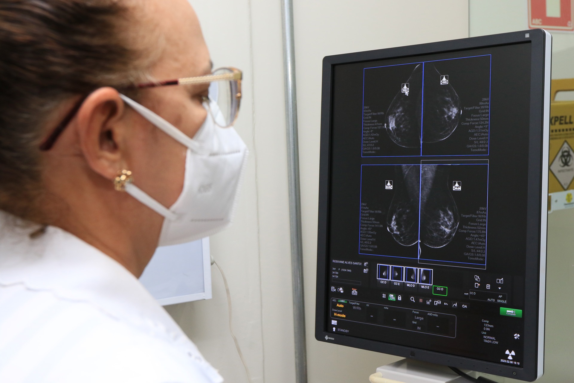 OUTUBRO ROSA | Trabalho em conjunto da Secretaria de Saúde e IgesDF zera lista de espera de exames de mamografia