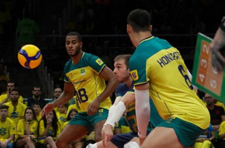 OLIMPÍADA DE PARIS | Seleção brasileira de vôlei masculino vence a Itália e carimba o passaporte rumo a França