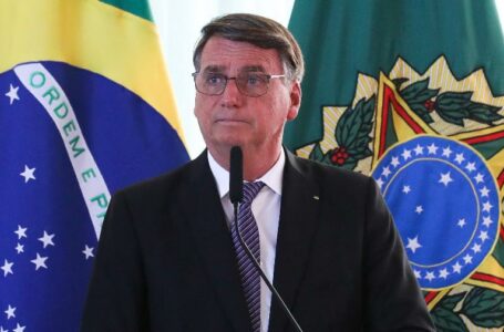 RECURSOS REJEITADOS | 2º Turma do STF mantém multa do TSE a Bolsonaro por reunião com embaixadores
