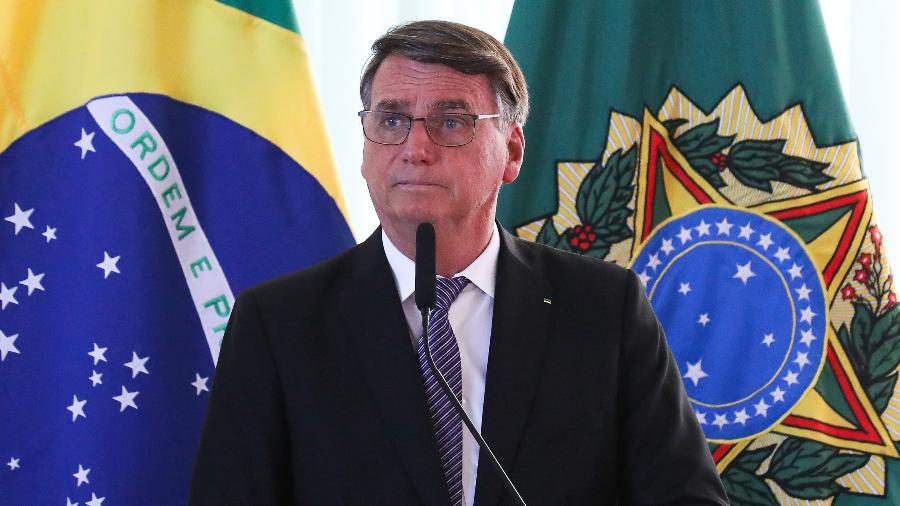 RECURSOS REJEITADOS | 2º Turma do STF mantém multa do TSE a Bolsonaro por reunião com embaixadores