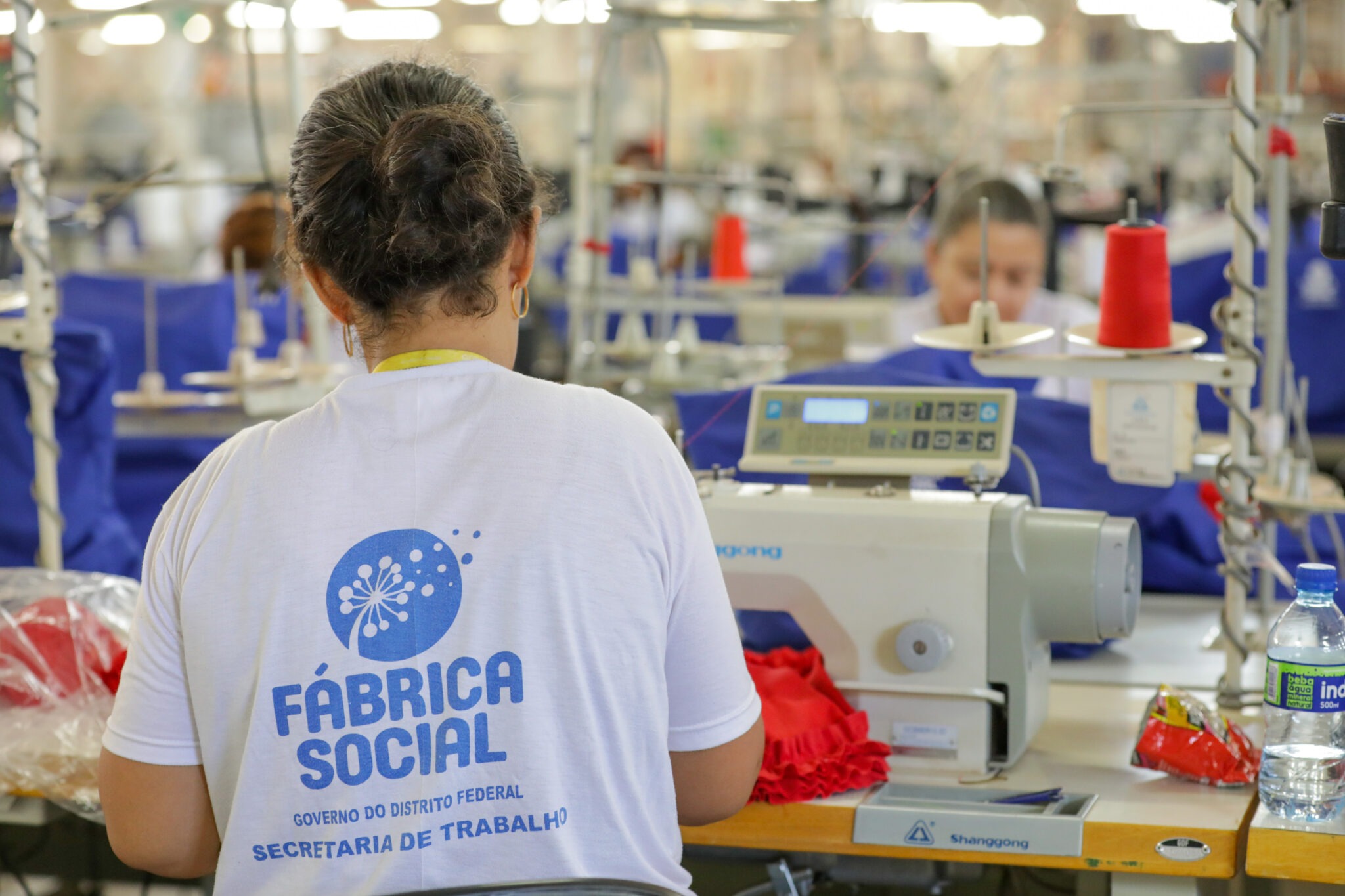 FÁBRICA SOCIAL | Programa do GDF encerra o ano com mais 160 alunos formados