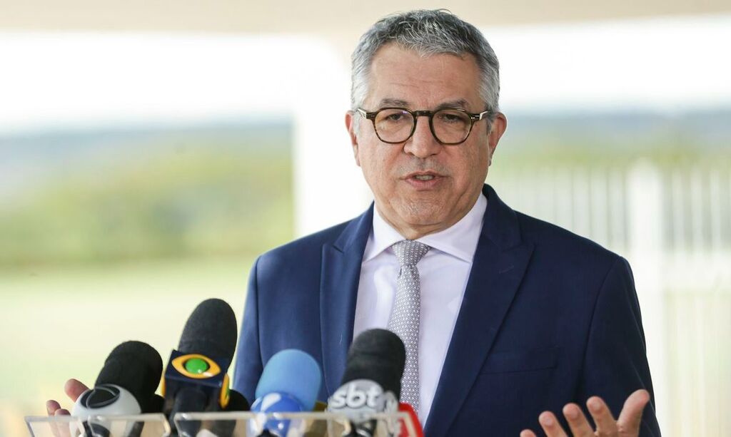 GOVERNO DE COALIZÃO | Alexandre Padilha diz que Lula liberou 79% a mais em recursos de emendas parlamentares do que Bolsonaro no último de sua gestão
