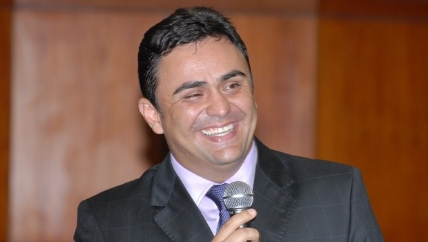 POLÍTICA DO ENTORNO | Ex-prefeito de Luziânia, Cristóvão Tormin, é confirmado para assumir vaga de deputado estadual e se fortalece para enfrentar Sorgatto