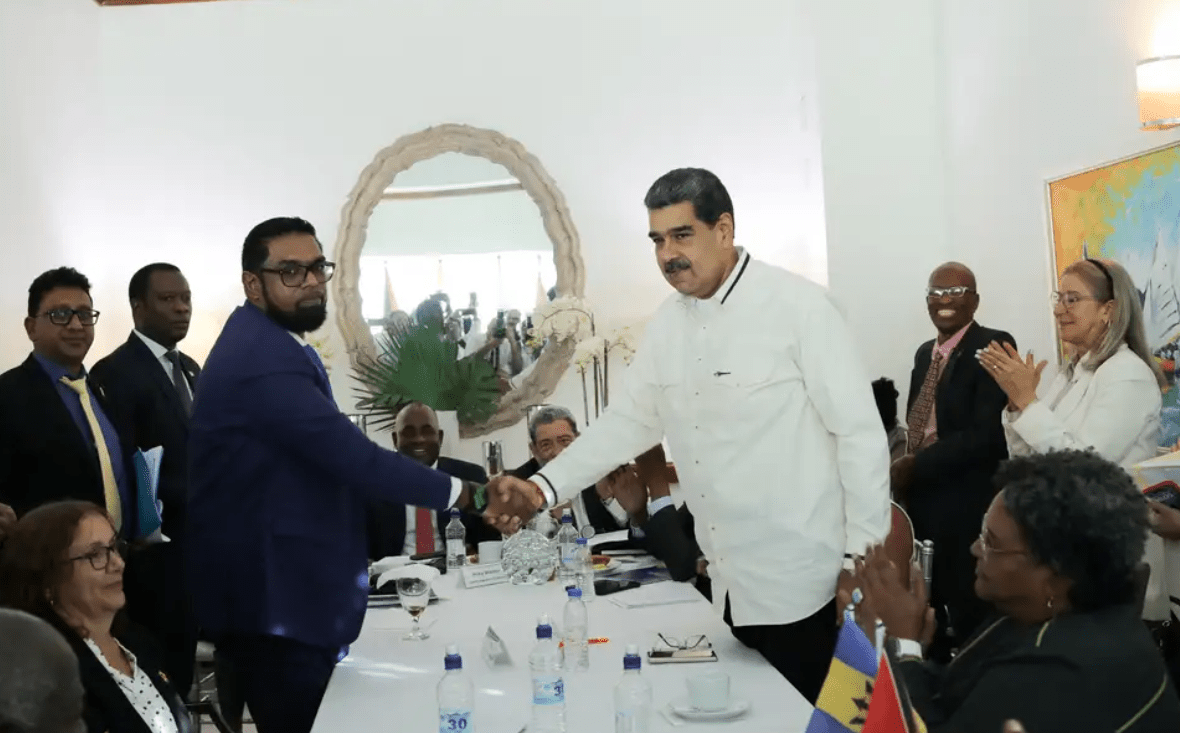 ACUERDO SOBRE LA ZONA DE ESSEQUIBO | Venezuela e Guiana se comprometem a não usar força militar