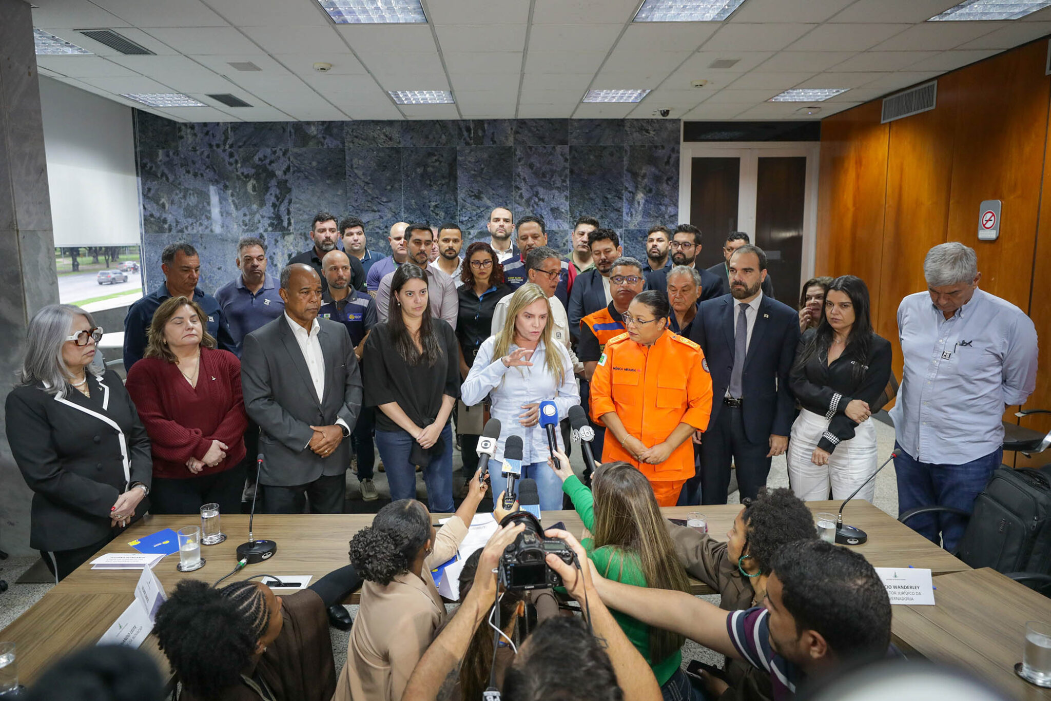 POR DETERMINAÇÃO DE CELINA LEÃO | GDF mobiliza equipe para alertas de chuvas intensas