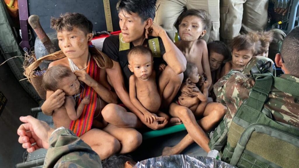 YANOMAMIS ABANDONADOS | Enquanto Lula viaja pelo Brasil e mundo afora comendo do bom e do melhor, indígenas seguem morrendo de fome