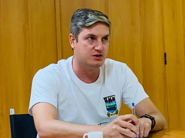 FUTURO INCERTO | Investigado por suspeitas de fraudes e desvios de recursos na prefeitura, Lucas Antonietti não deve concorrer à reeleição