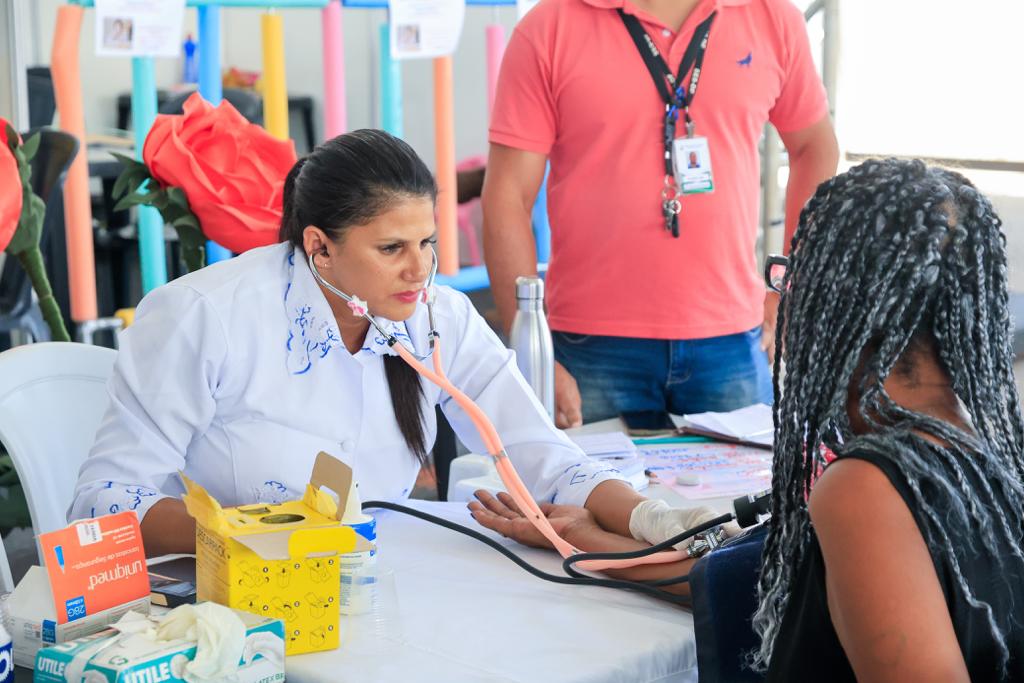 MULHER NAS CIDADES | Programa que oferece serviços gratuitos para meninas e mulheres em 12 RAs abre inscrições em 5 de fevereiro