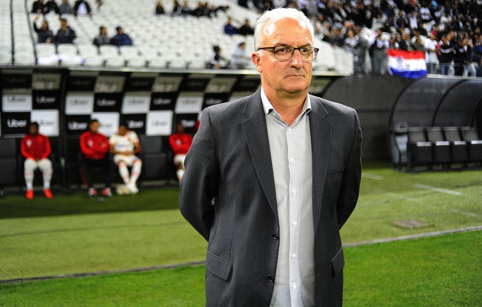SELEÇÃO DE CARA NOVA | Dorival Júnior aceita proposta da CBF para comandar equipe masculina principal