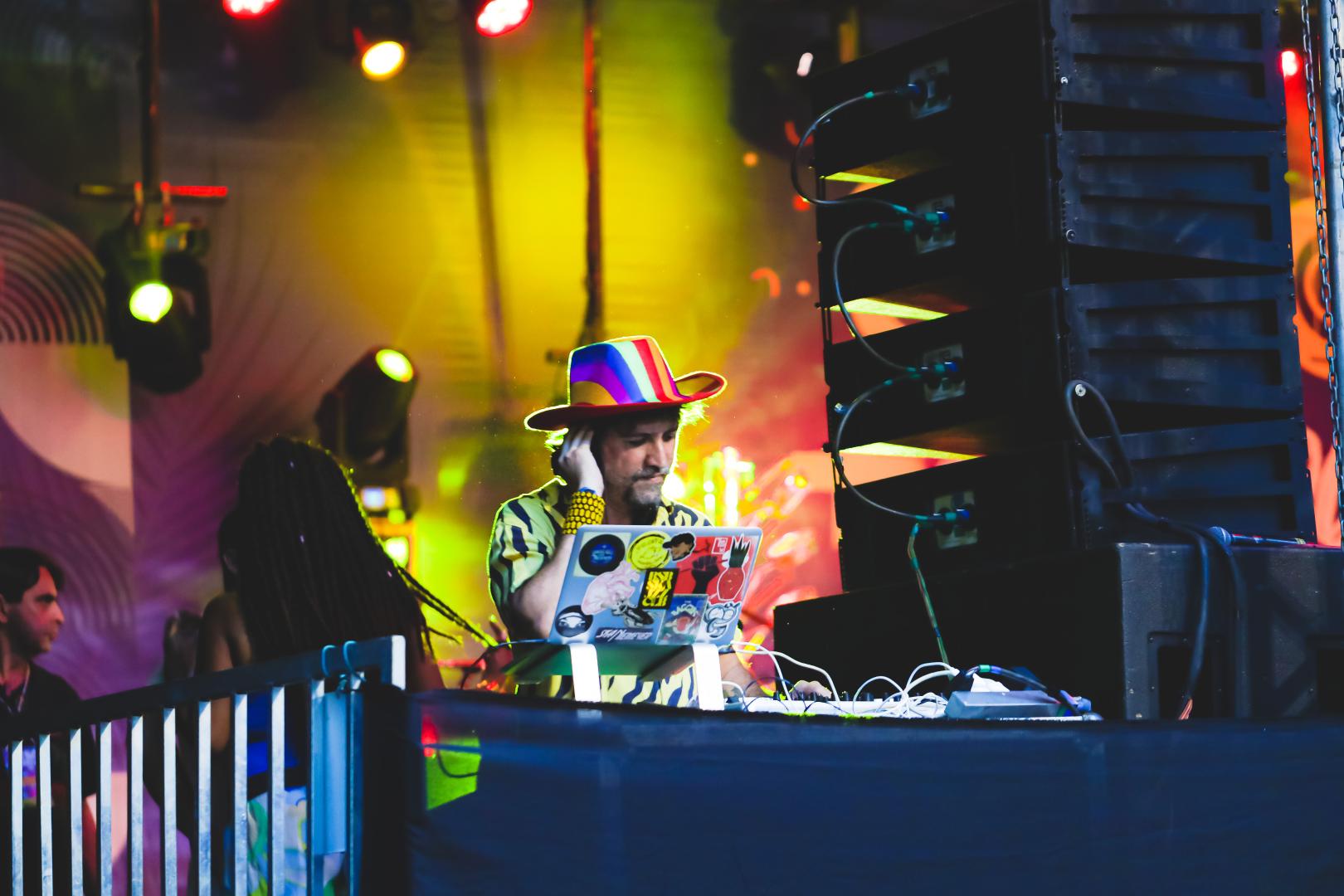 CARNAVAL 2024 | Agenda cultural do Sesc-DF oferece programação especial para o folião