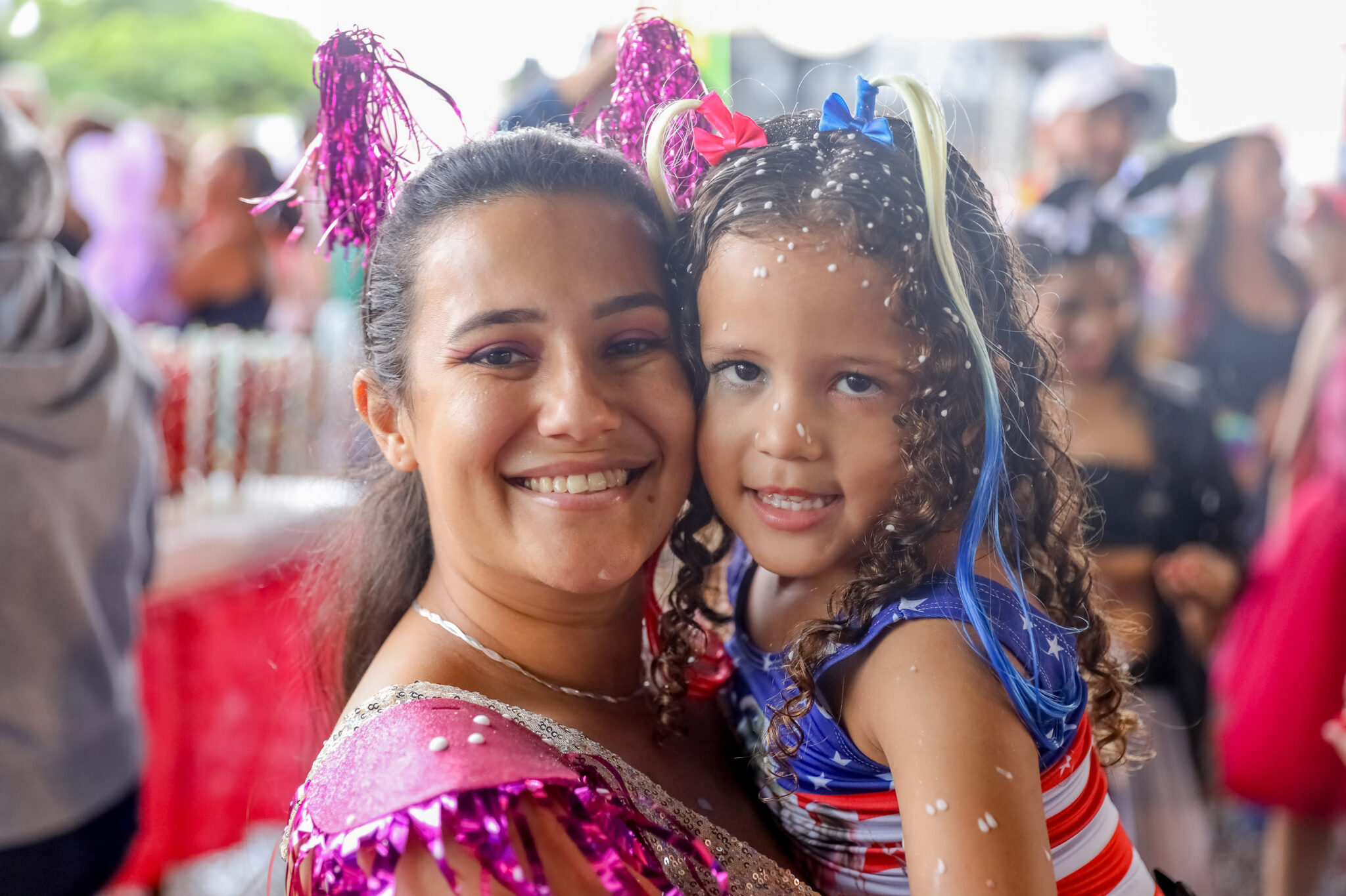CARNAVAL 2024 | Baratinha, CarnaRock e outros blocos agitaram o DF neste domingo (11)