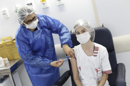 COMBATE À DENGUE | Ibaneis anuncia a contratação de 741 profissionais da saúde para reforçar quadro de pessoal