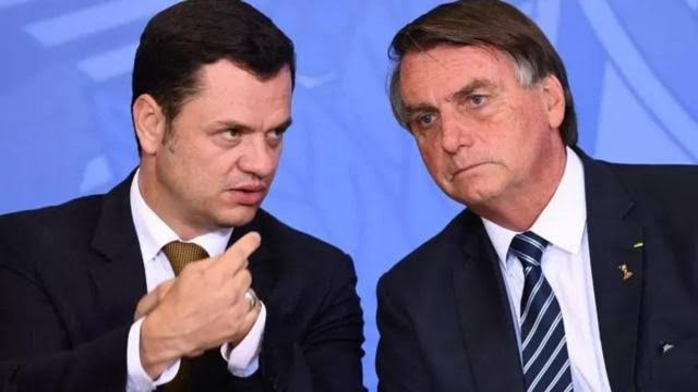 Em reunião ministerial, Anderson Torres alertou Bolsonaro e auxiliares sobre vitória de Lula: “Todos vão se f...”